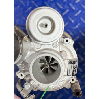 Turbosuflanta Mercedes-Benz M176.980, V8 4.0 benzină