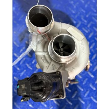 Turbosuflanta BMW M5 F90 / M8, 4.4 V8